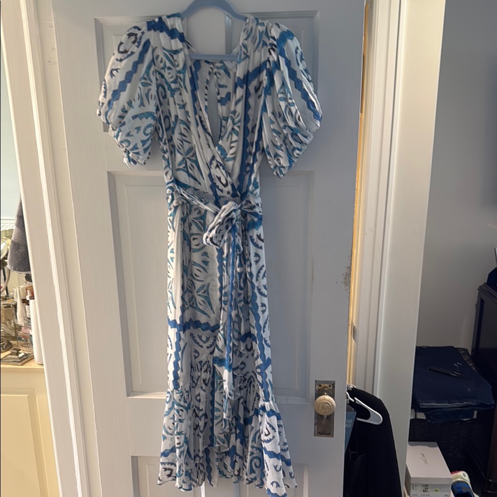 Elegant Blue and White Patterned Dress